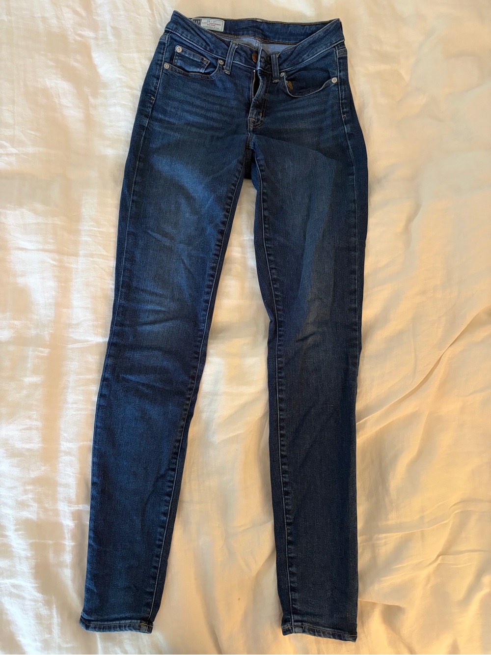 GAP Women's Dark Blue Skinny Jeans